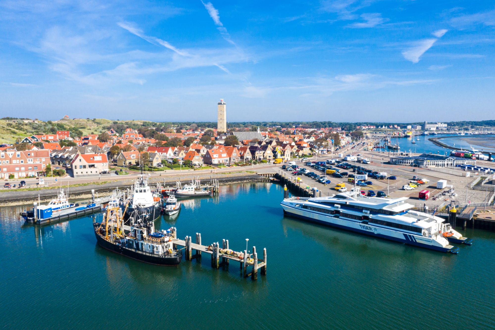 Gemeente Terschelling haven boten water blauw